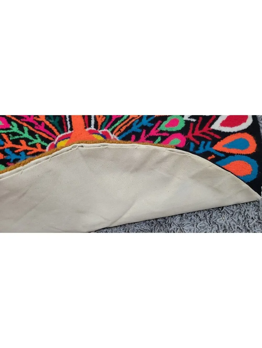 Vtg Handmade Venezuelan Peacock Rug 30